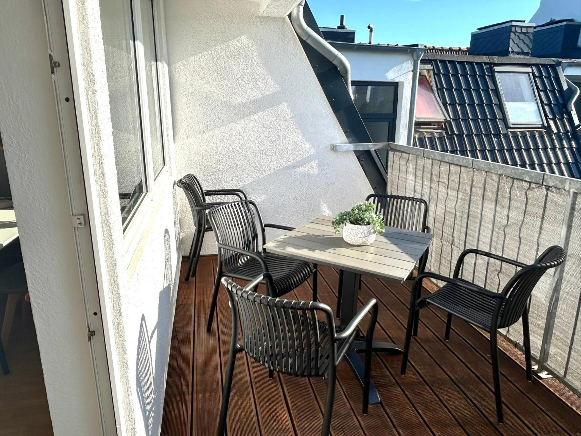 Bhv-3- Und 5-Zimmer Wohnungen Mit Terrasse, 24H Self-Check-In, Tv, Internet, Disneyplus, Waschmaschine Bremerhaven Eksteriør billede